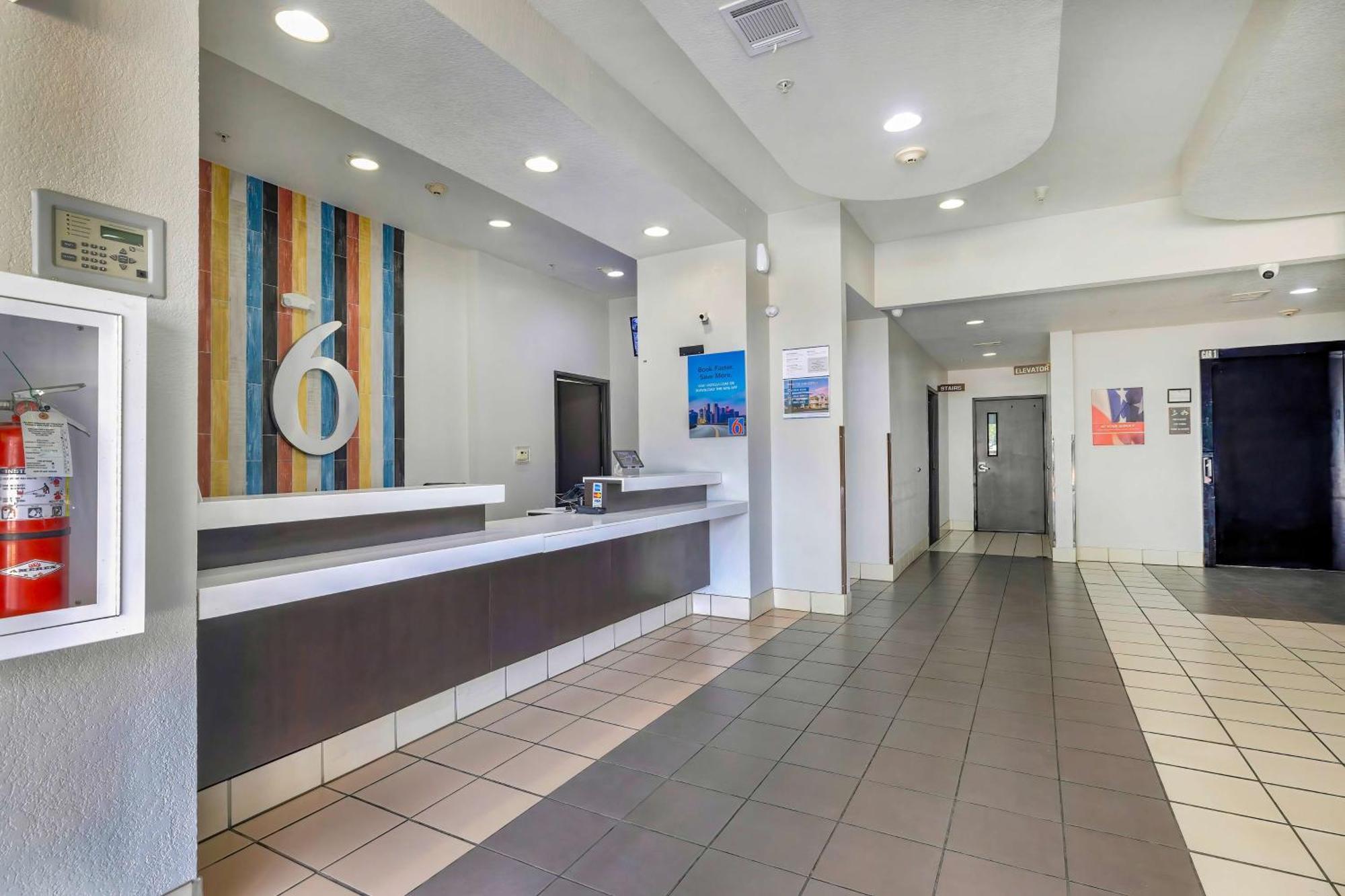 Motel 6-Cedar Park, Tx ภายนอก รูปภาพ